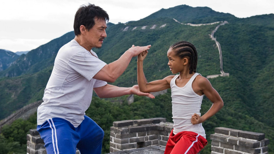 Jackie Chan dengan Jaden Smith di film "The Karate Kid 2010"