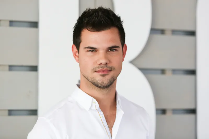 Taylor Lautner, Aktor Dengan Memiliki Postur Tubuh Terseksi 